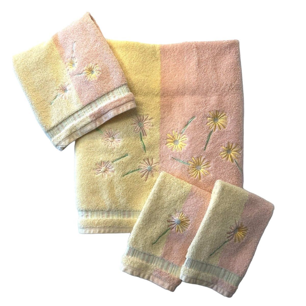 Decorate Bathroom Towels Peach & Yellow Daisy Floral