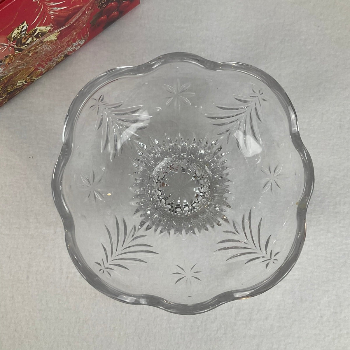 Mikasa Crystal Bowl - Christmas Night 6-inch Candy Dish - Inside