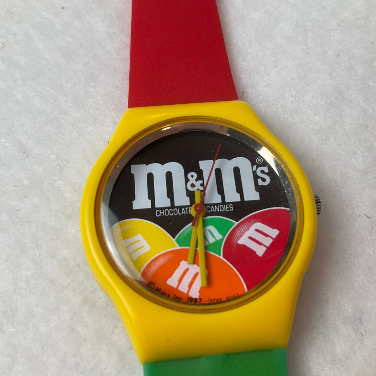 Vintage M&M's Analog Wristwatch from Mars - Face